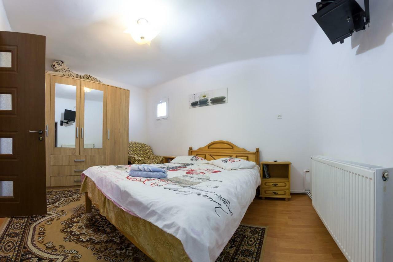 Casa De Vacanta Marya Baia de Fier Eksteriør bilde