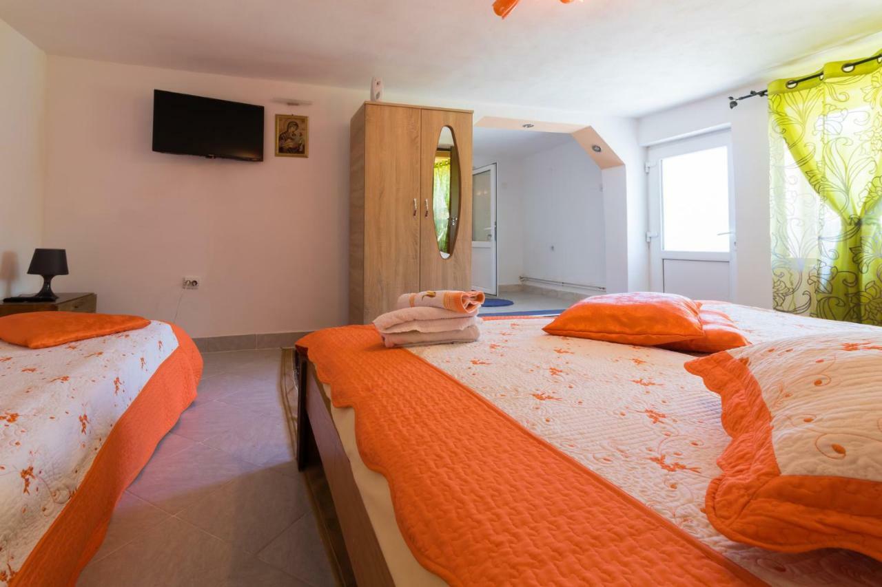 Casa De Vacanta Marya Baia de Fier Eksteriør bilde