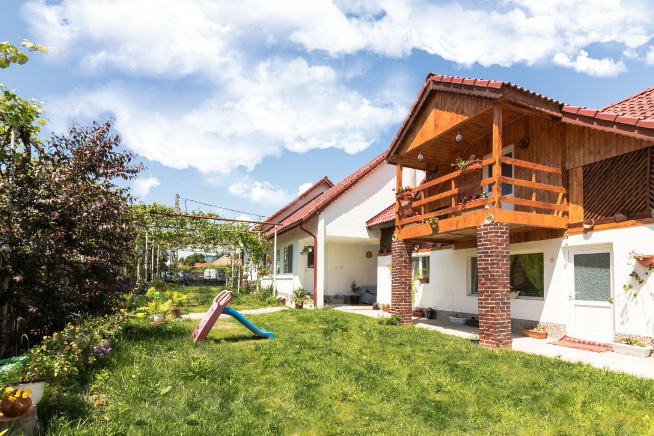 Casa De Vacanta Marya Baia de Fier Eksteriør bilde